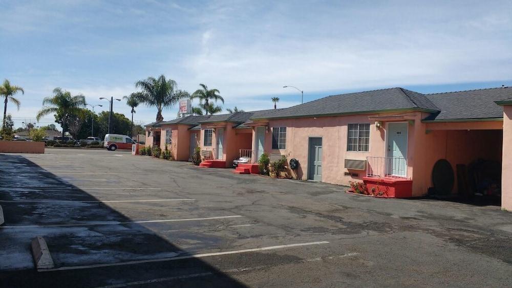 סן דייגו La Petite Rouge Motel מראה חיצוני תמונה