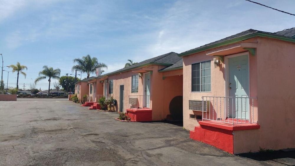 סן דייגו La Petite Rouge Motel מראה חיצוני תמונה
