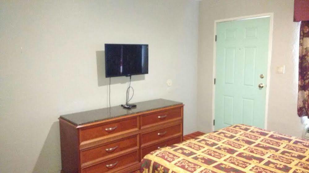 סן דייגו La Petite Rouge Motel מראה חיצוני תמונה