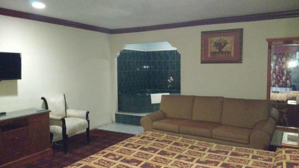 סן דייגו La Petite Rouge Motel מראה חיצוני תמונה